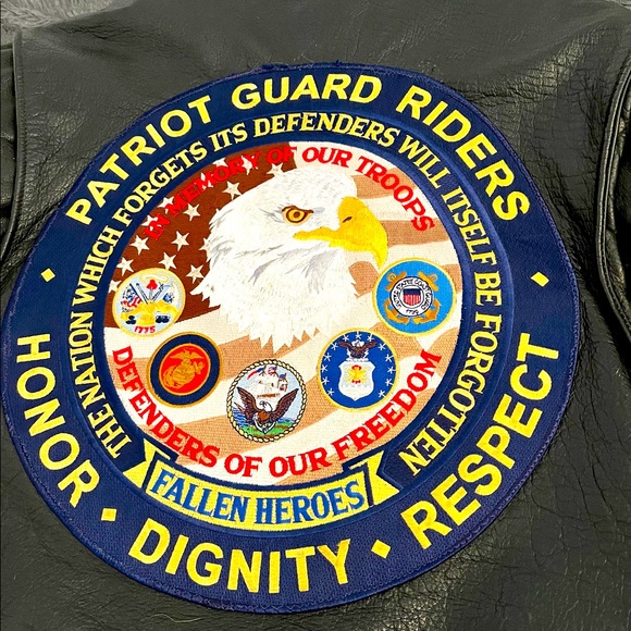 Interstate Leather motorcycle jacket - Picture 6 of 13